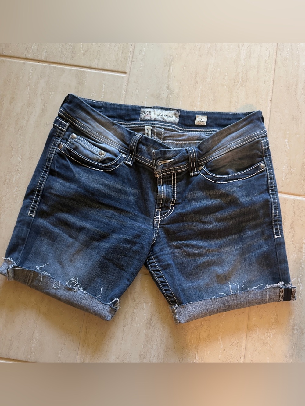 BKE Denim Roll-Cuff Shorts in Blue with White Stitching